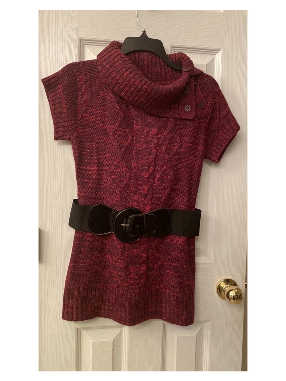 No Boundaries Women’s Red Black Short Sleeve Sweater Knit Belt Small 3-5